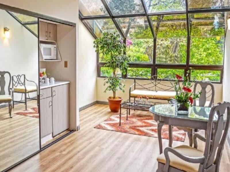 Hotel Santander Plaza グアテマラシティ エクステリア 写真