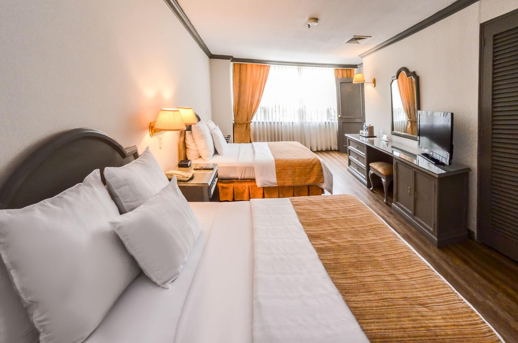 Hotel Santander Plaza グアテマラシティ エクステリア 写真