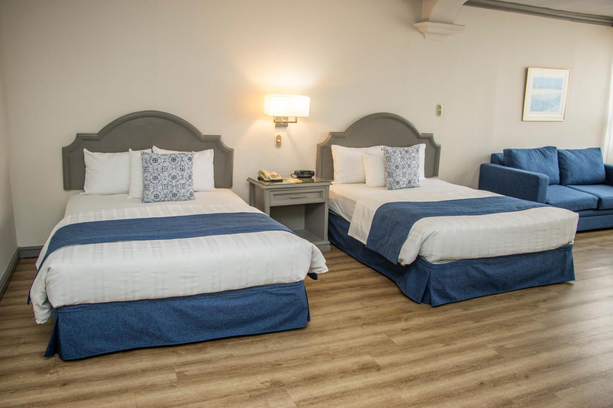 Hotel Santander Plaza グアテマラシティ エクステリア 写真